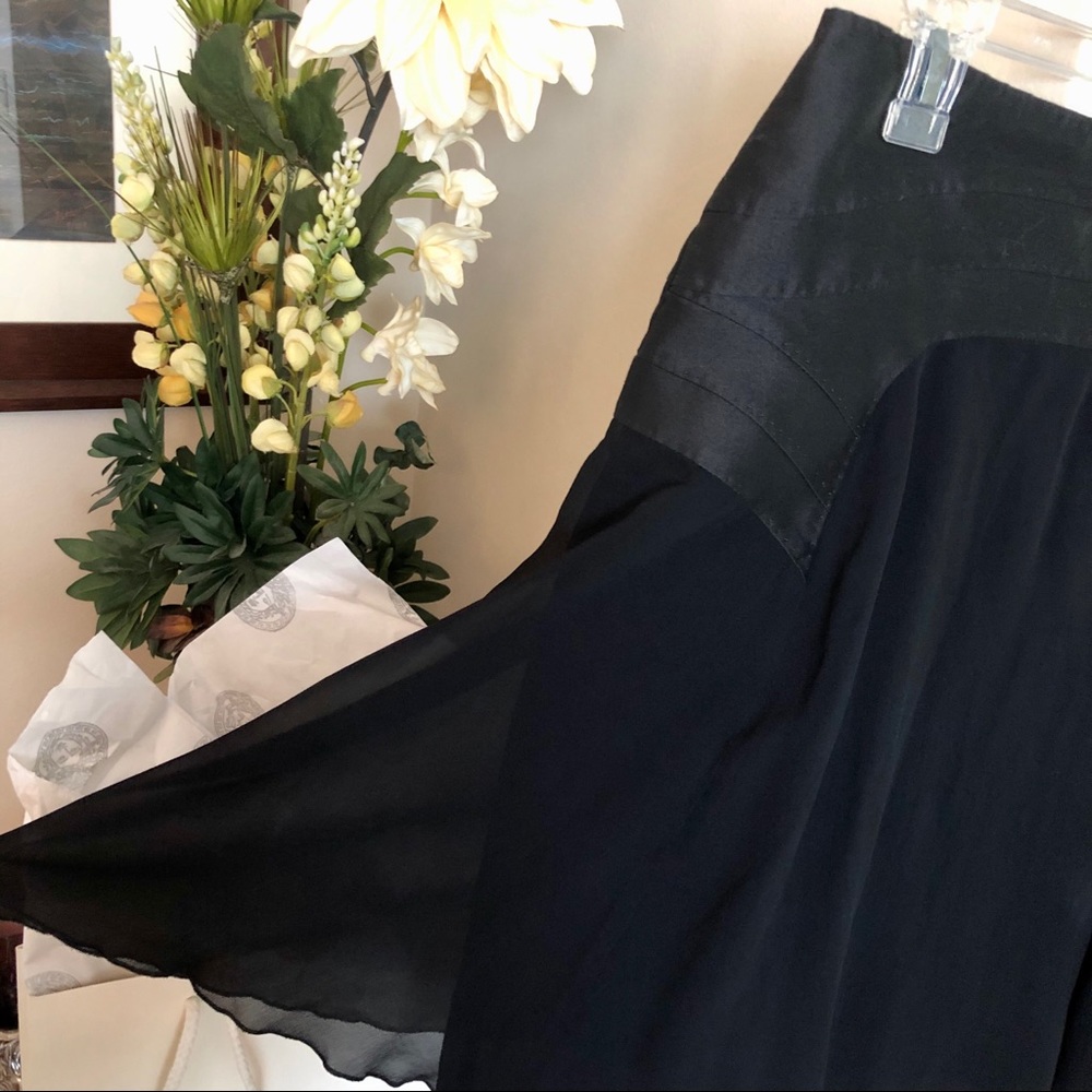 Vintage Versace Versus Chiffon 3 Layer Black Knee Length Skirt Mid-2000s
